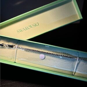 Matrix Tennis bracelet Round cut, White, Rhodium plated.